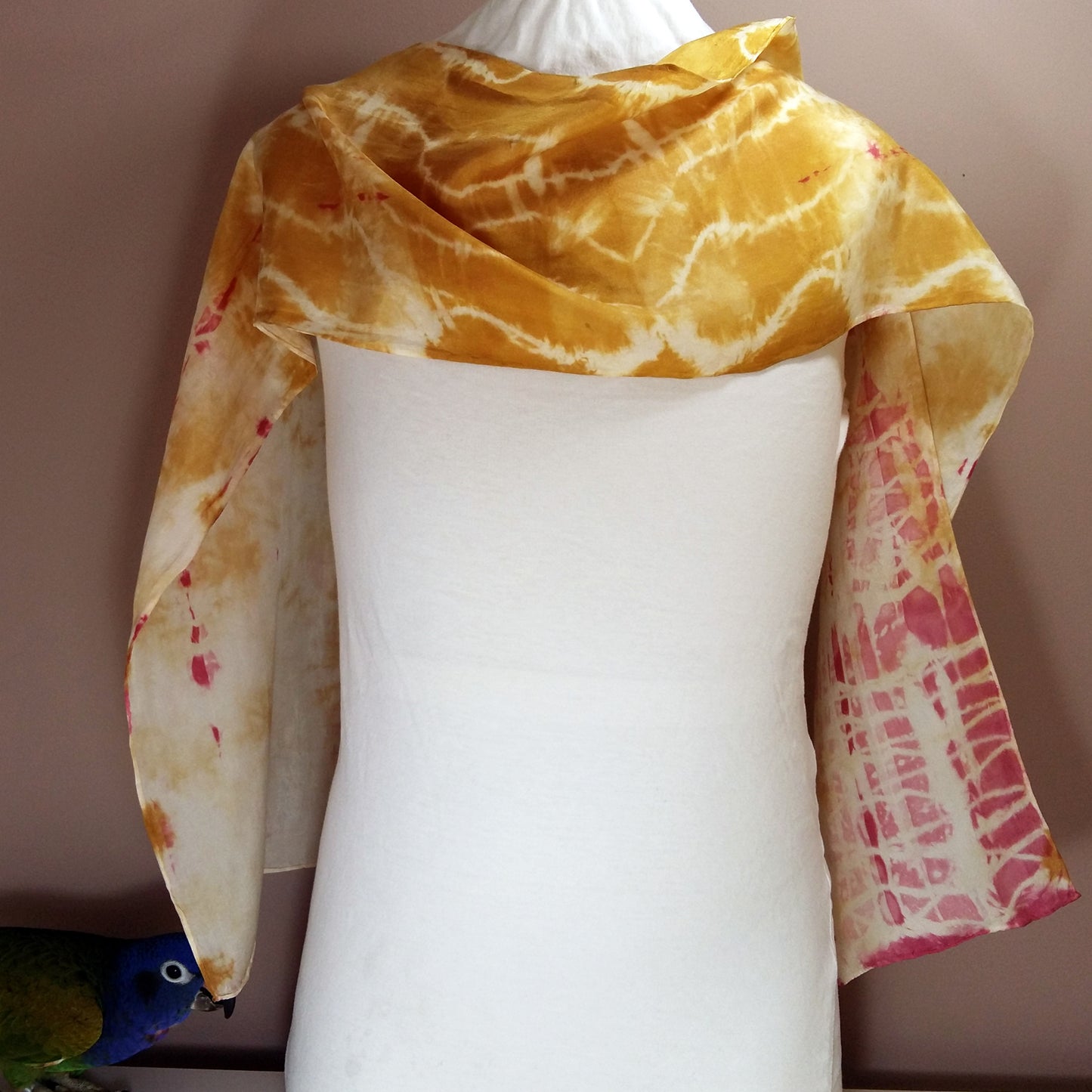 GoldnRed Scarf