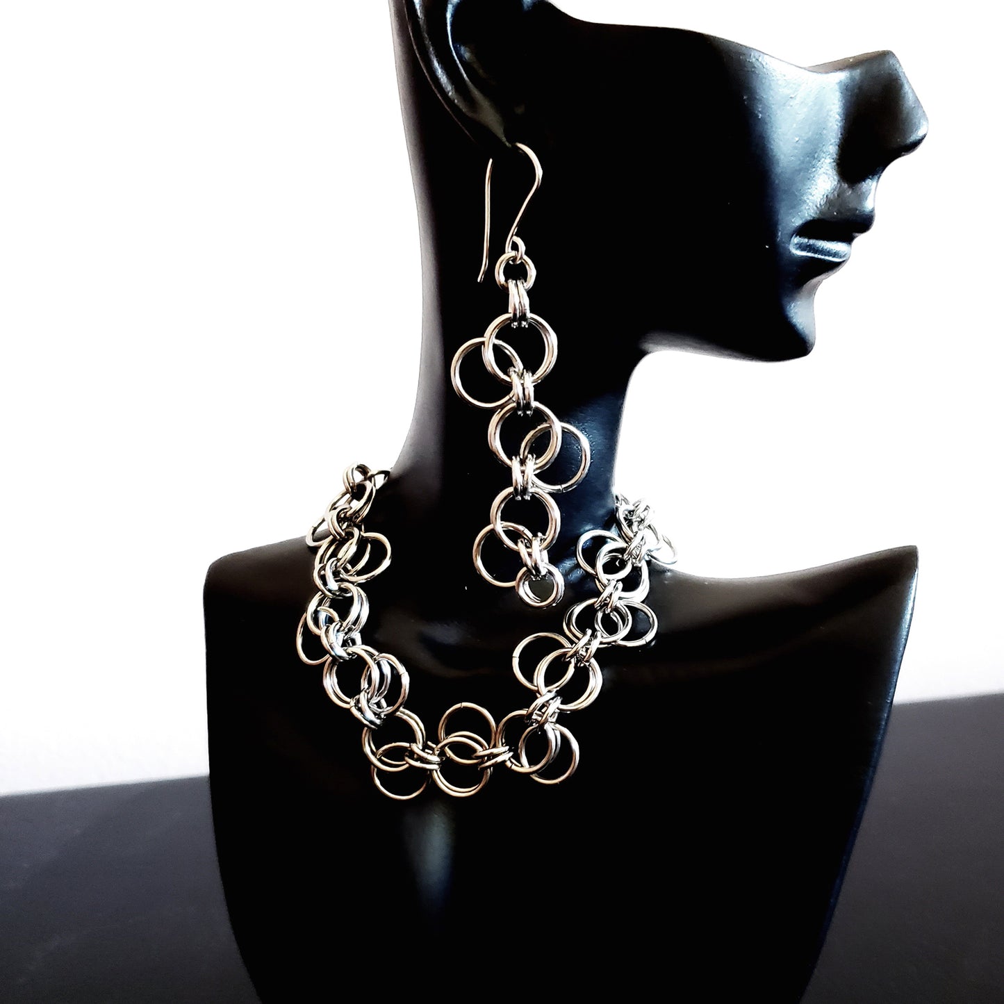 parrot safe jewelry, food grade stainless steel chain, handmade in the 'Forget Me Knot" chainmaille weave